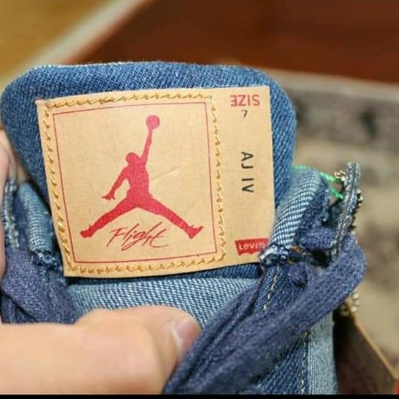 Levis jordens - Picture 4 of 8